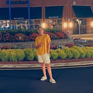 Meet your Posher, Ronald